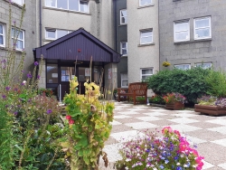 Image showing a block of flats at Meadowvale sheltered housing